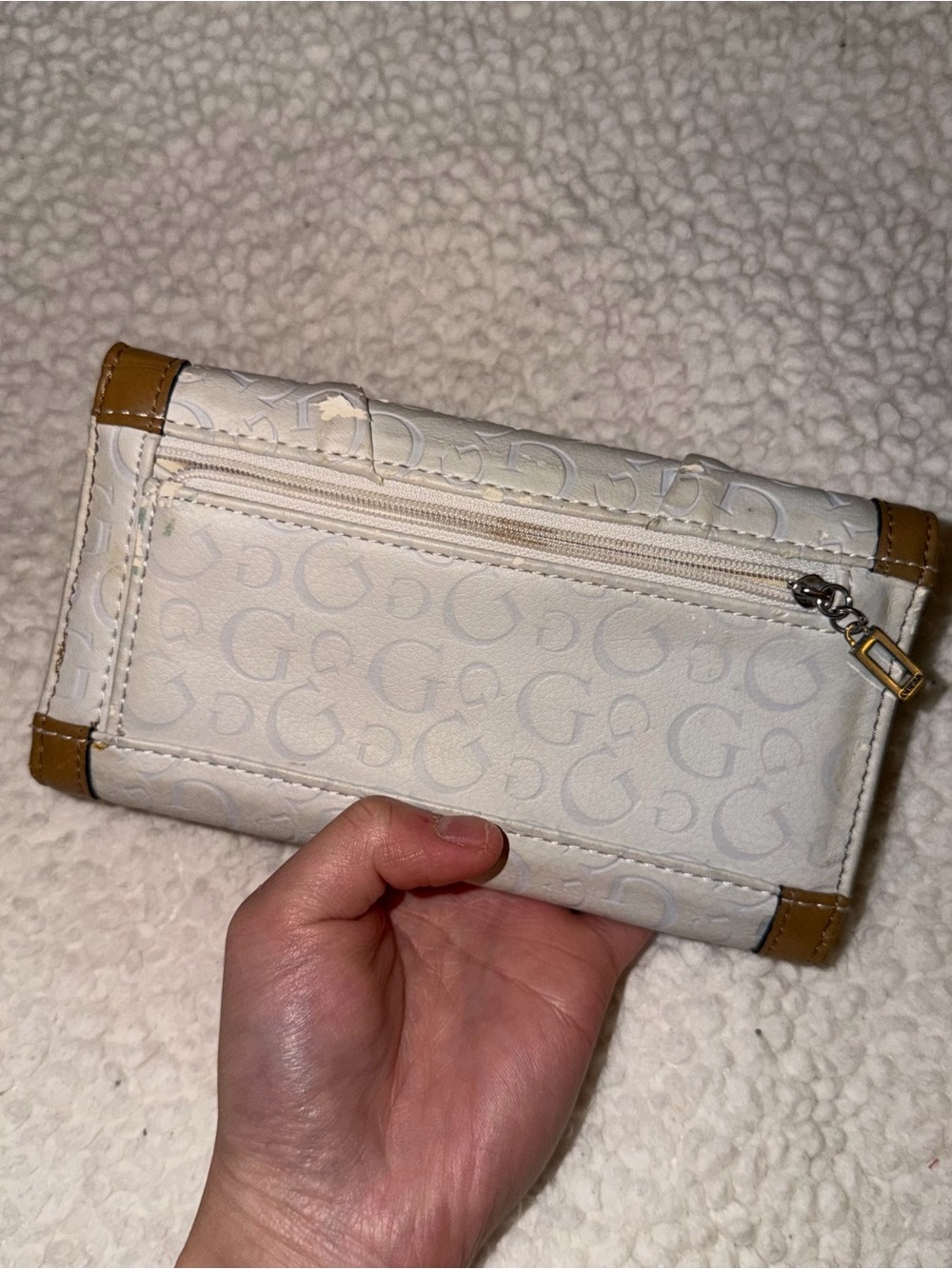 Guess Wallet - Picture 5 of 6